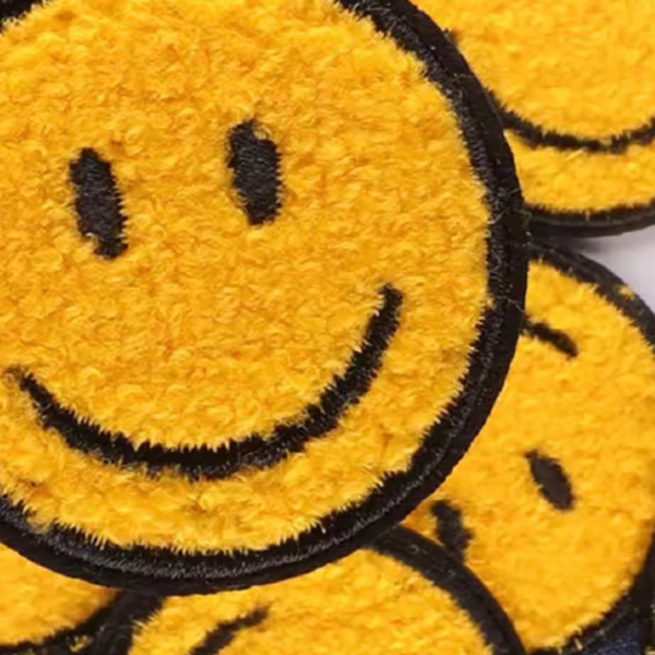 Smile More | Patch Set
3 aufbügelbare Chenille-Patches